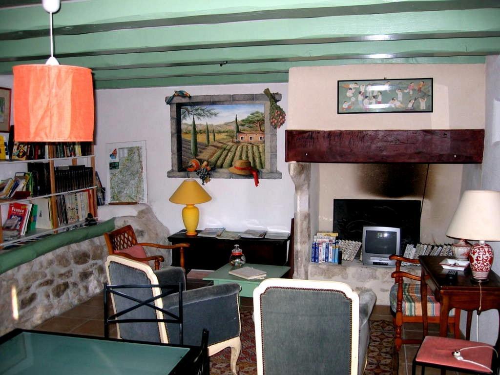 La Pacha Bed & Breakfast Saint-Montan ภายนอก รูปภาพ
